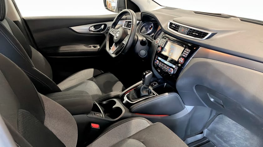 Bild 3 av Nissan Qashqai DIG-T 115 N-CONNECTA