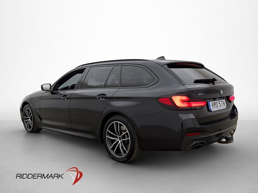 Bild 5 av BMW 530e xDrive Touring 530 M Sport Cockpit HuD 360° Drag Navi HiFi