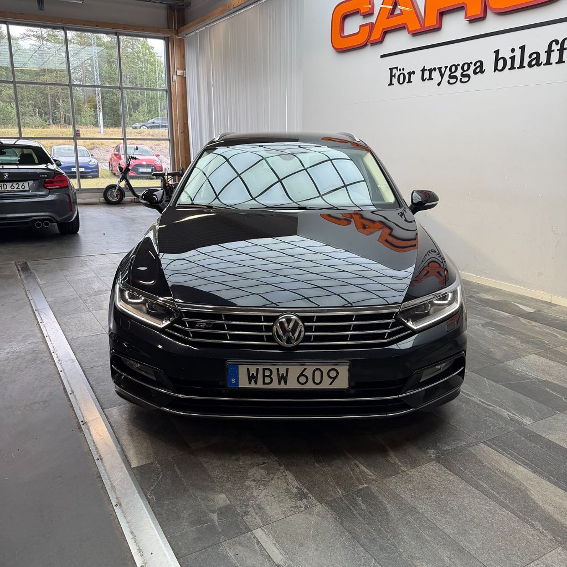 Volkswagen Passat 2018, photo 6/10