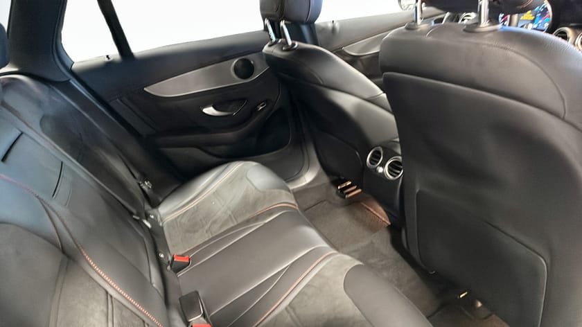 Bild 5 av Mercedes-Benz GLC 300 de 4MATIC 9G-Tronic AMG Line Krok