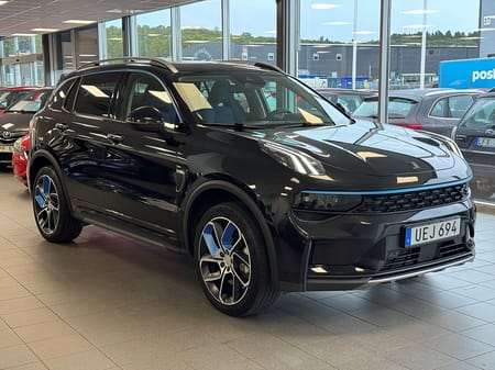 Lynk & Co 01 PHEV