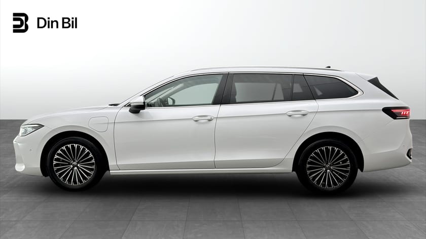 Bild 2 av Volkswagen Passat Variant eHybrid DSG Elegance Drag/P-värmare