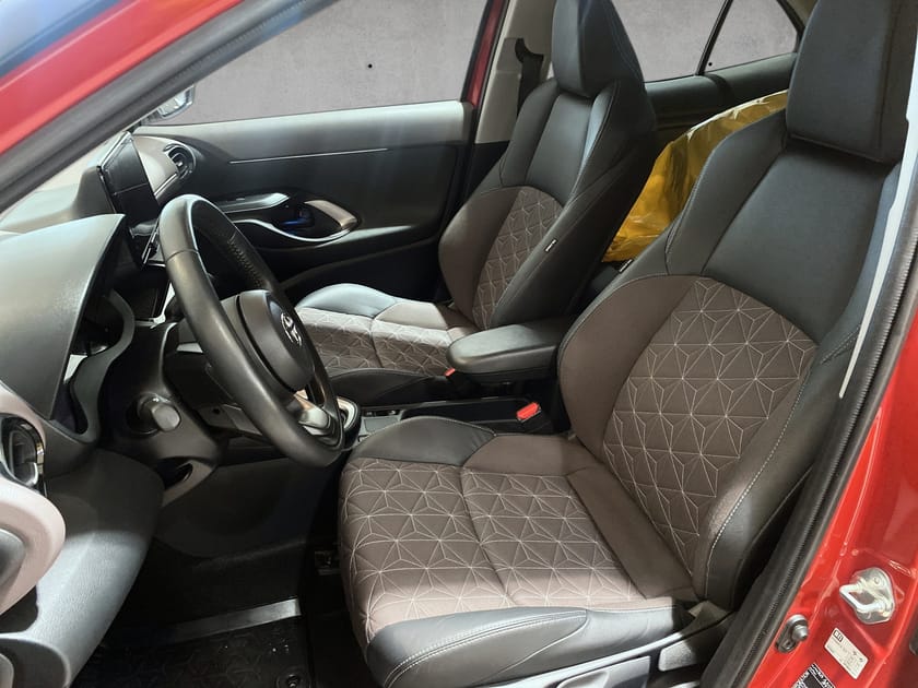Bild 1 av Toyota Yaris Cross Hybrid 