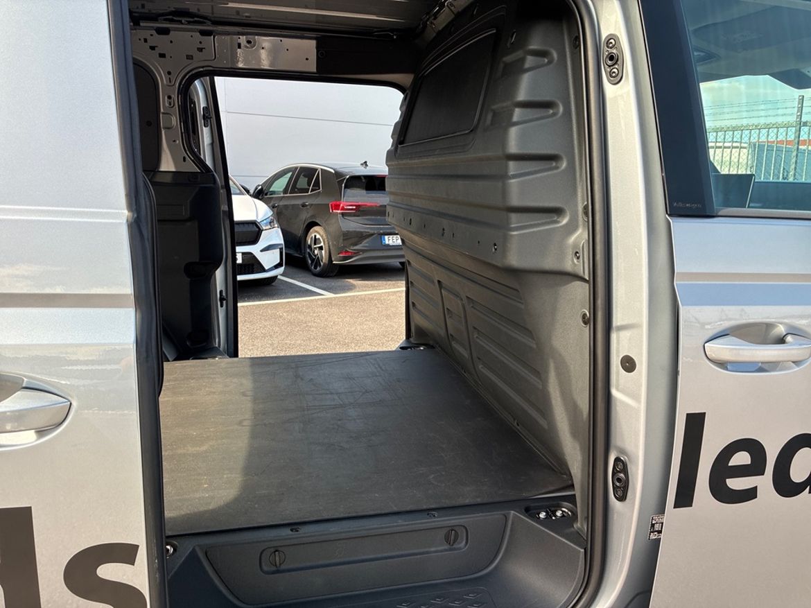 Volkswagen Transportbilar Volkswagen ID. Buzz Cargo — bild 13