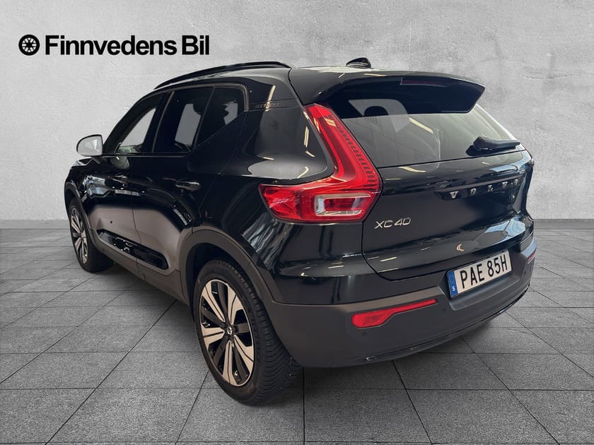 Bild 3 av Volvo XC40 Recharge T5 Plus Dark (V-hjul, Drag, 360 kamera)