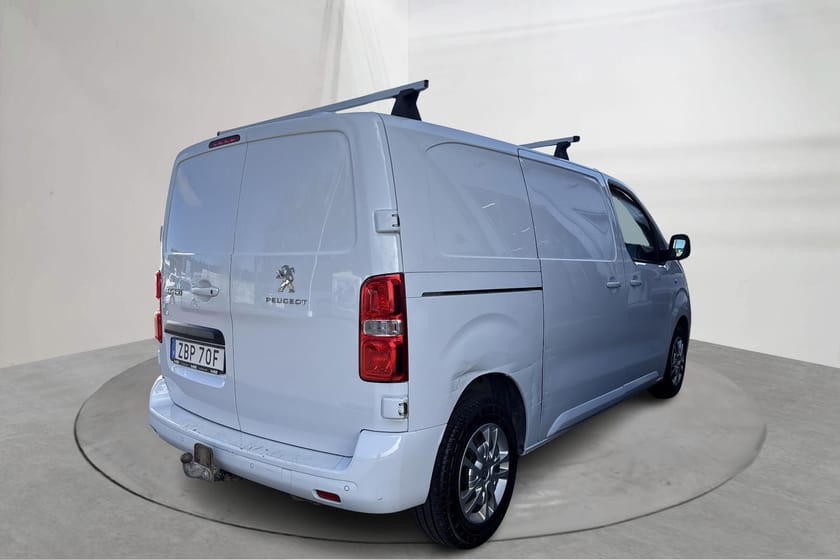 Bild 3 av Peugeot Expert Utökad Last BlueHDi Skåp (145hk) Verkstadsinredning