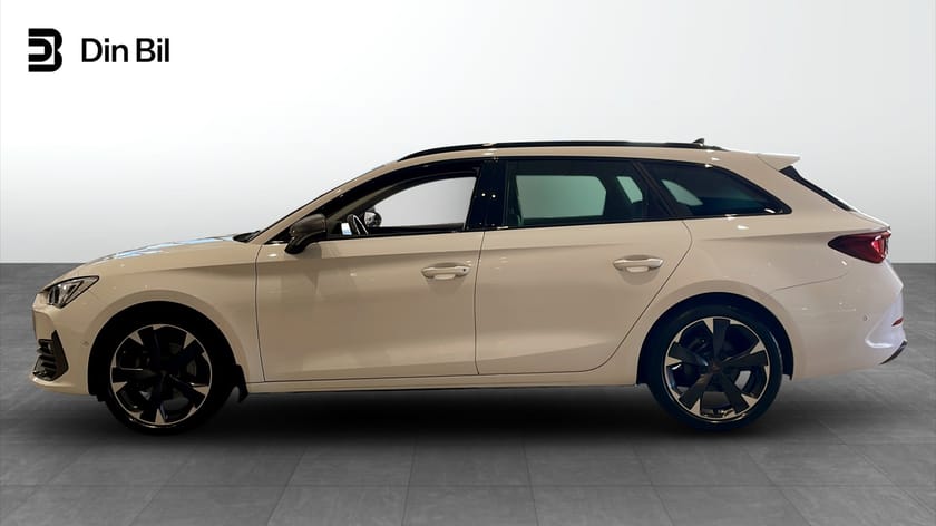 Bild 2 av CUPRA Leon Sportstourer 1.5 eTSI 150hk B-kamera Drag Full lin