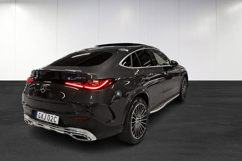 Bild 3 av Mercedes-Benz GLC 300 e Coupé 4MATIC 4M 9G-Tronic | AMG | 360 | Drag | Burmester | Pano | HUD |