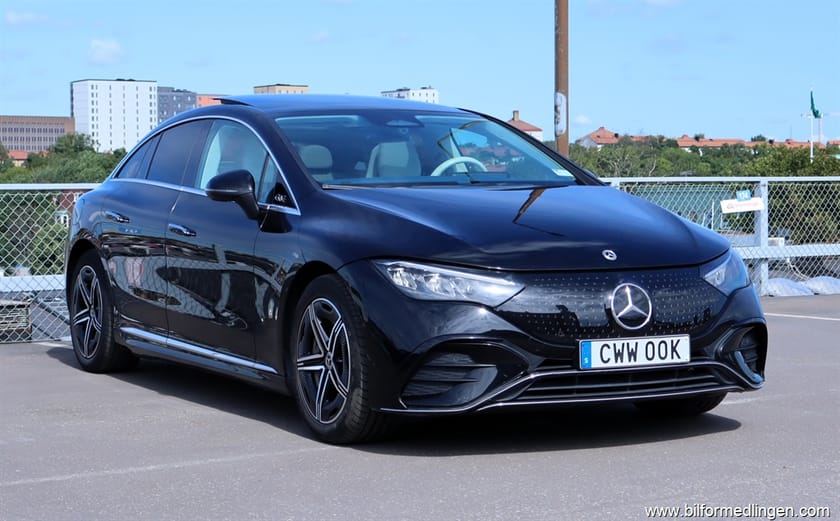 Bild 2 av Mercedes-Benz EQE 300 EQE300 AMG Panorama Burmester S/V-hjul