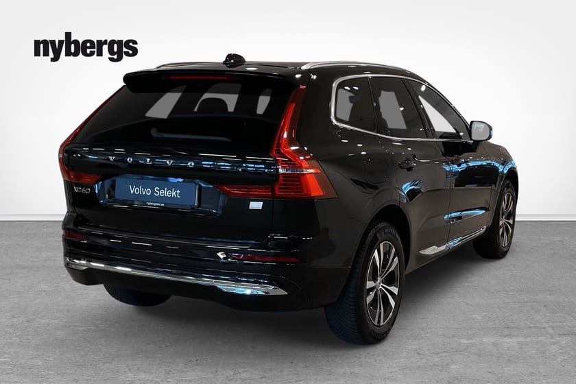 Bild 4 av Volvo XC60 Recharge T6 Core Edition,  HarmanKardon, dragkrok, panoramaglastak