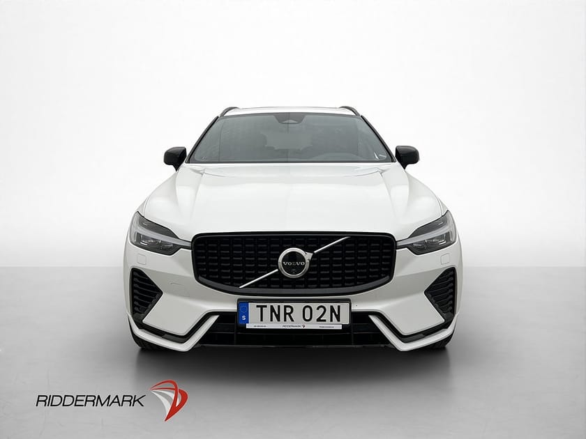 Bild 2 av Volvo XC60 T6 AWD 350hk Plus Dark Värmare Panorama H/K 360°