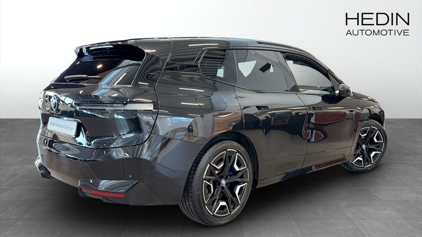 Bild 2 av BMW iX xDrive50 Drag Pano H/K Laserlight