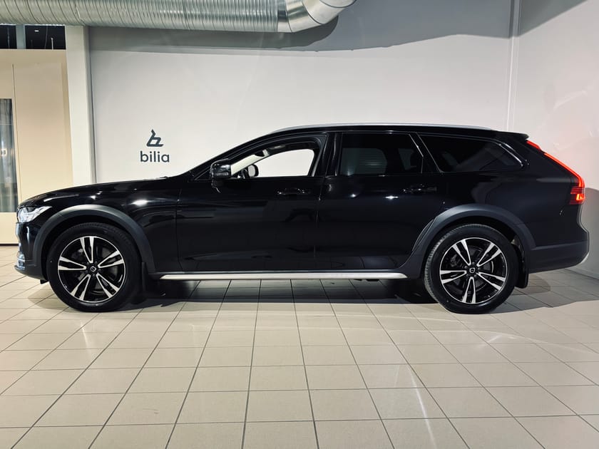 Bild 2 av Volvo V90 Cross Country B4 AWD Diesel Adv SE | Teknikpaket |