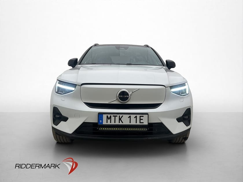 Bild 2 av Volvo XC40 Recharge Twin motor AWD Plus Dragkrok MOMS