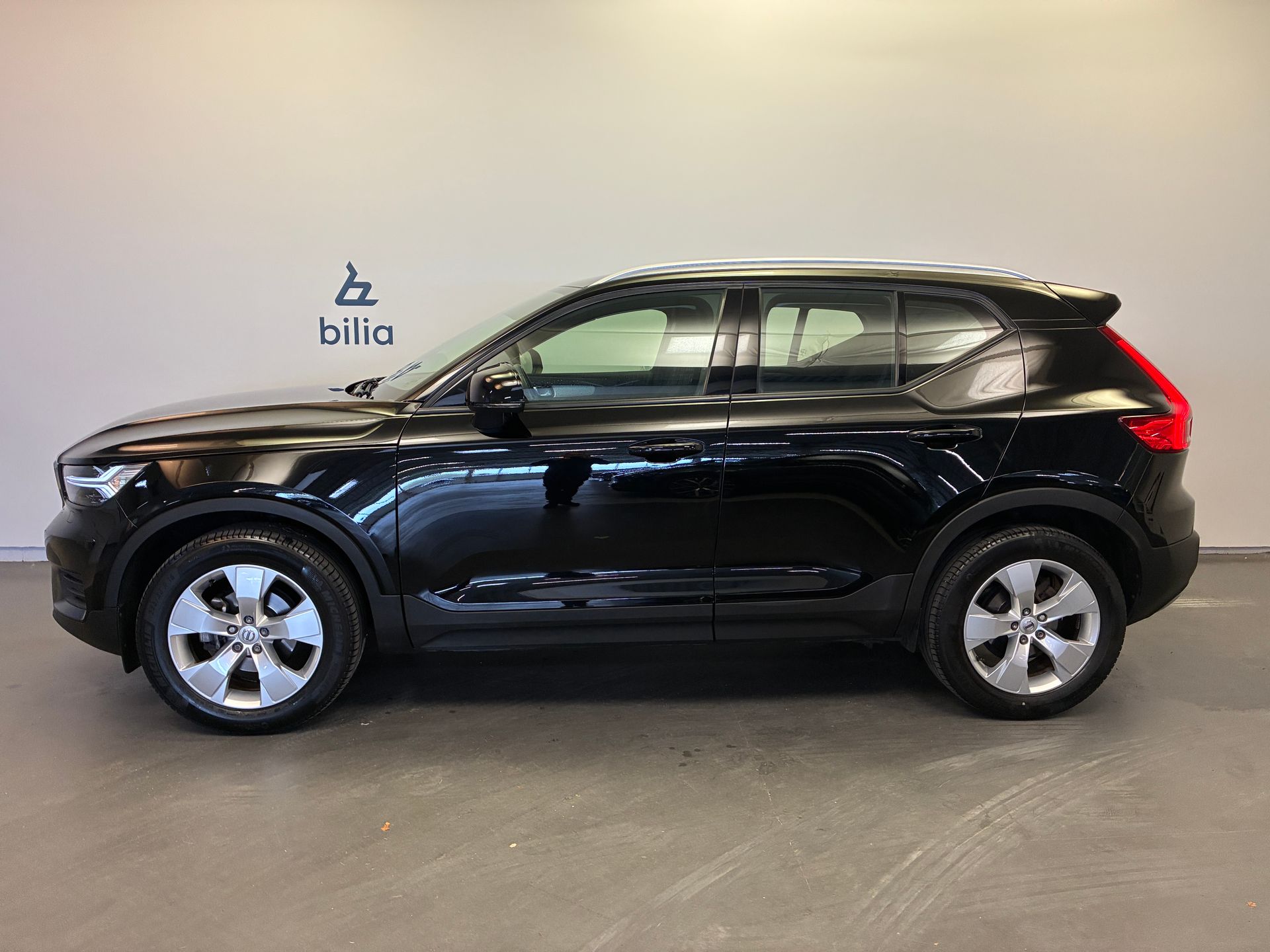 Volvo XC40 2021, bild 3/10
