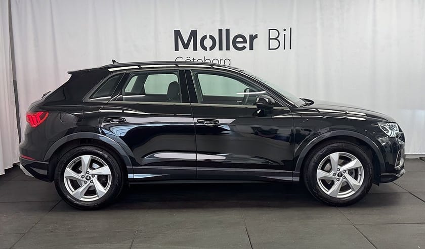 Bild 2 av Audi Q3 35 TFSI Proline Adv Evo/Värmare/Drag/Adaptiv Fart