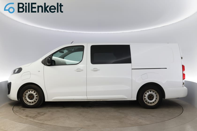 Bild 5 av Opel Vivaro-e Crew Van 75 kWh 6-sits Drag Navigation MOMS
