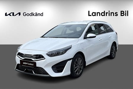Kia Ceed Sportswagon Plug-in Hybrid Action