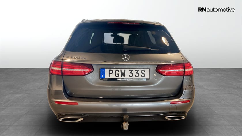 Bild 4 av Mercedes-Benz E 300 de T PLUG-IN | | 306hk
