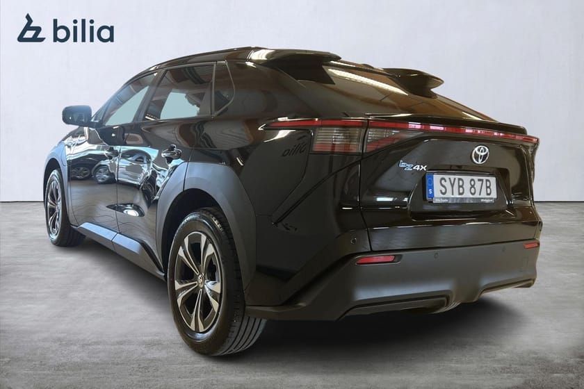Bild 2 av Toyota bZ4X - Vinterhjul