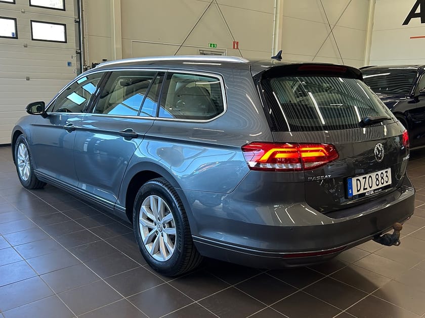 Bild 5 av Volkswagen Passat Sportscombi 2.0 TDI AUT Drag/Kamera/Cockpit