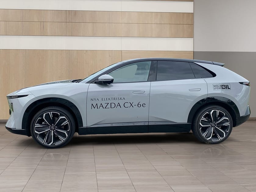 Bild 2 av Mazda CX-6e 78 kWh Takumi *Vinterhjul & 3 års service ingår*