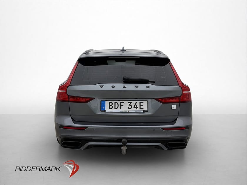 Bild 3 av Volvo V60 Recharge T8 AWD R-Design VOC Pano H/K HuD 360°