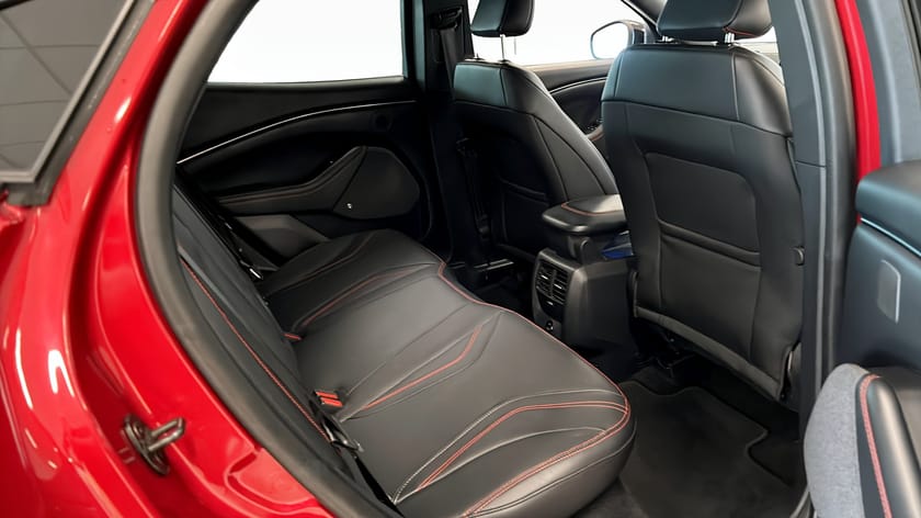 Bild 5 av Ford Mustang Mach-E Standard Range AWD