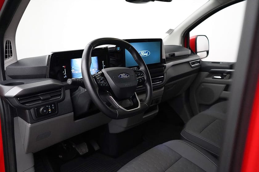 Bild 5 av Ford Tourneo Custom 320 / 9-Sits / 170hk / Moms / Drag