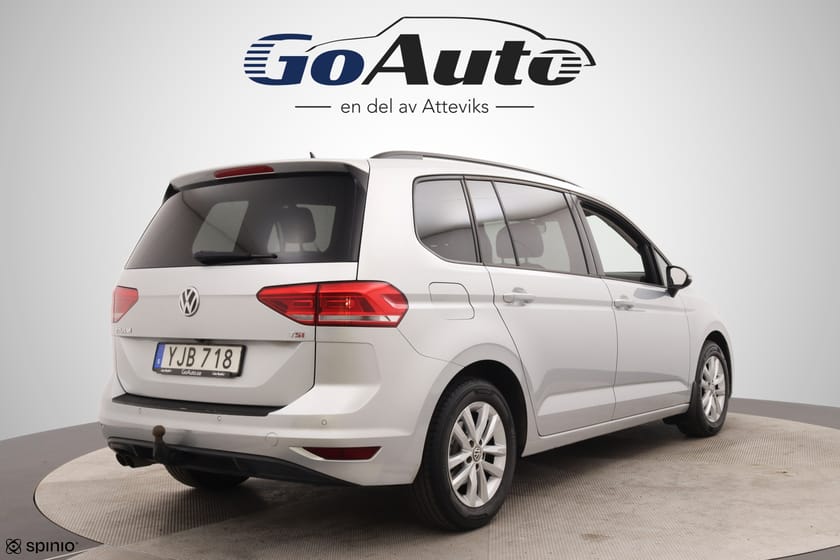 Bild 3 av Volkswagen Touran 7-seater 1.4 TSI 150hk Drag Backkamera