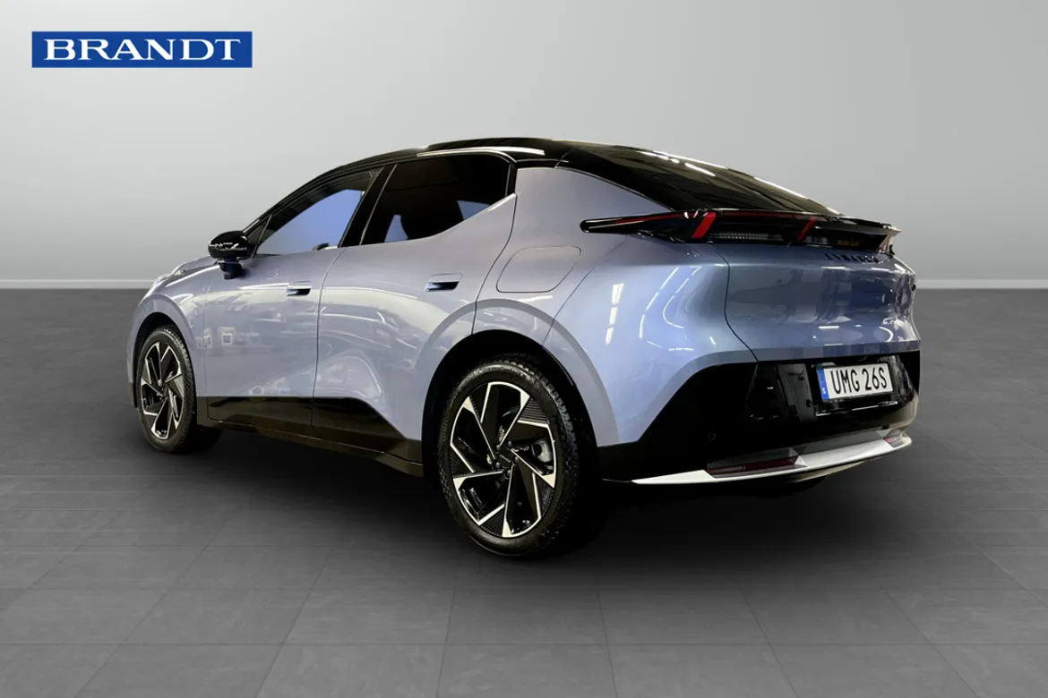 Lynk & Co 02 EV