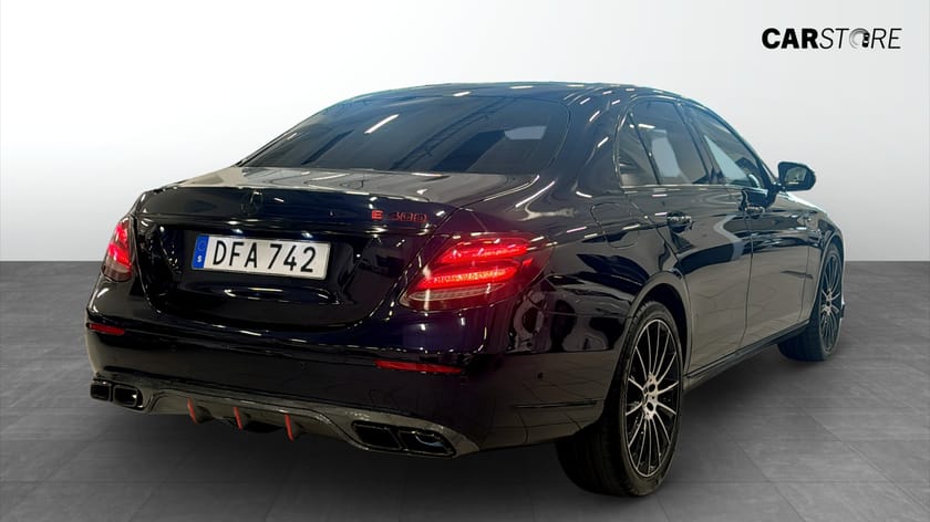 Bild 2 av Mercedes-Benz E 400 4MATIC (333hk) HEAD-UP / WIDESCREEN / EXCLUSIVE