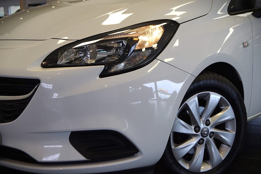 Bild 4 av Opel Corsa 5-dörrar 1.4 Enjoy Ny Servad Ny besiktad Rattvärme
