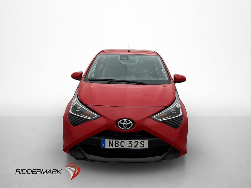 Bild 2 av Toyota Aygo 1.0 72hk X-PLAY Kamera Bluetooth Lane-Assist