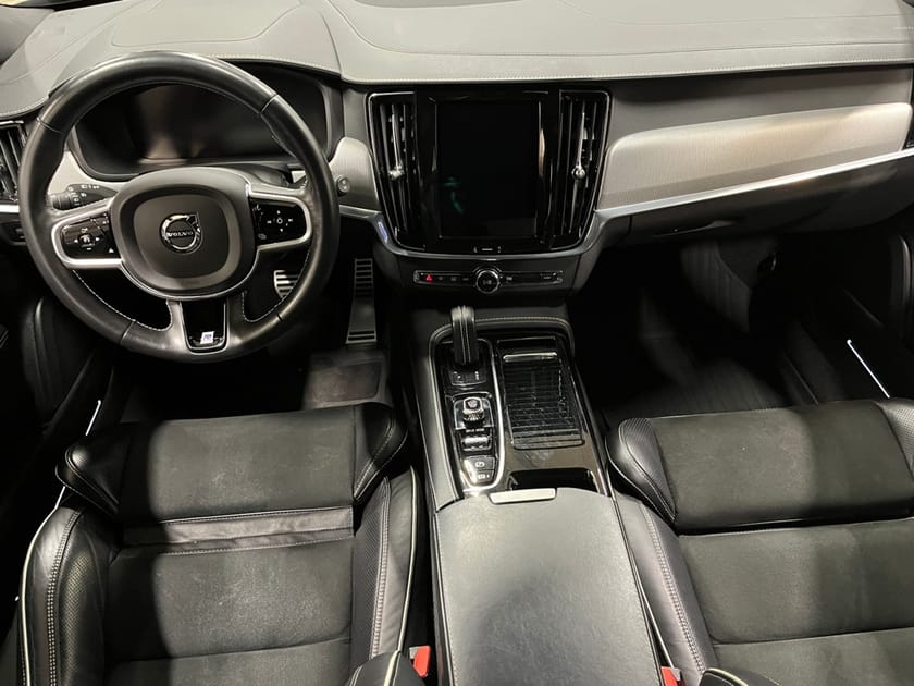Bild 5 av Volvo V90 T8 TE R-Design *DRAG/SPORTSTOL/NAVI*