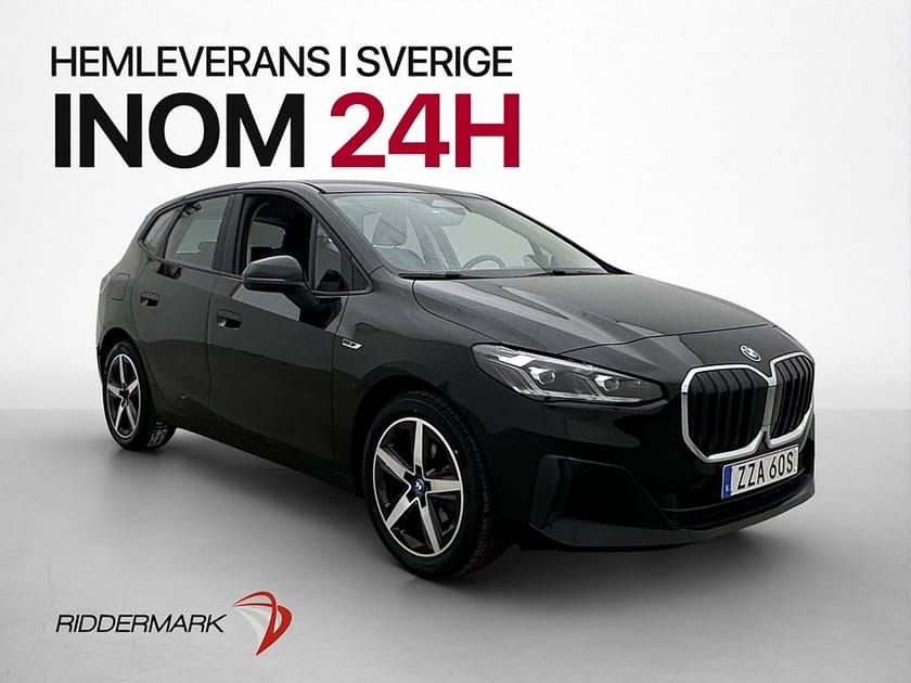 Bild 3 av BMW 225e xDrive Active Tourer 245hk HuD 360° Navi Drag