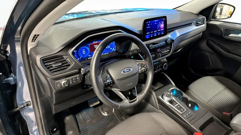 Bild 3 av Ford Kuga Plug-In Hybrid Titanium PHEV 225hk Automat