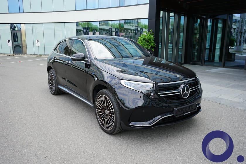 Bilde 2 av Mercedes-Benz EQC 400 4MATIC AMG Premium plus / godt utstyrt