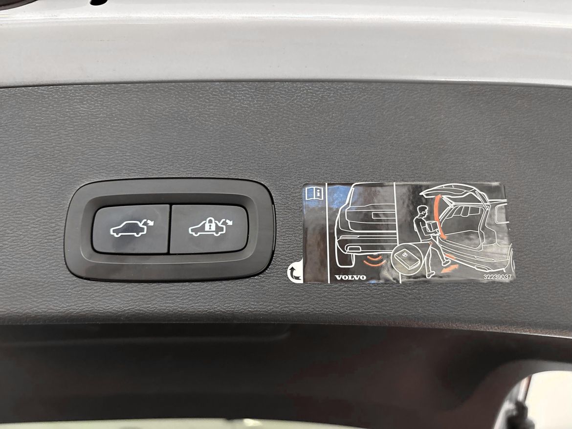Volvo XC40 2021 - miniatyr 11