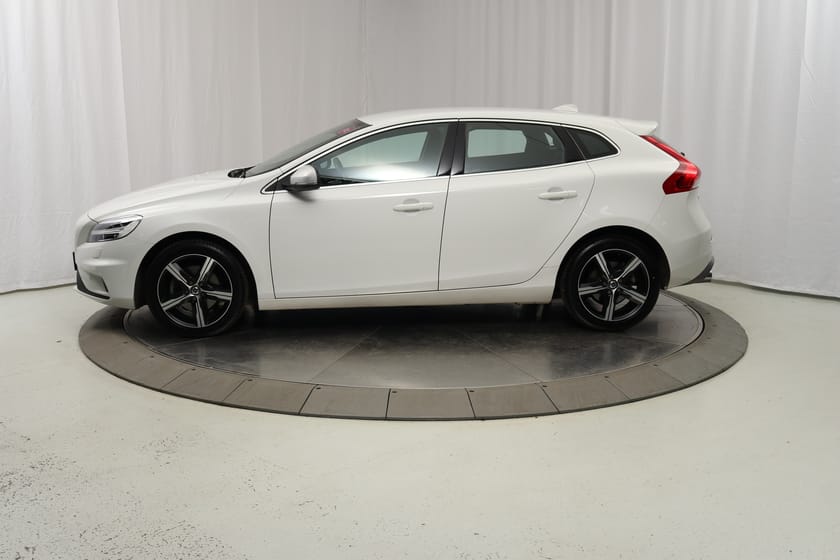 Bild 2 av Volvo V40 D3 R-Design Edt