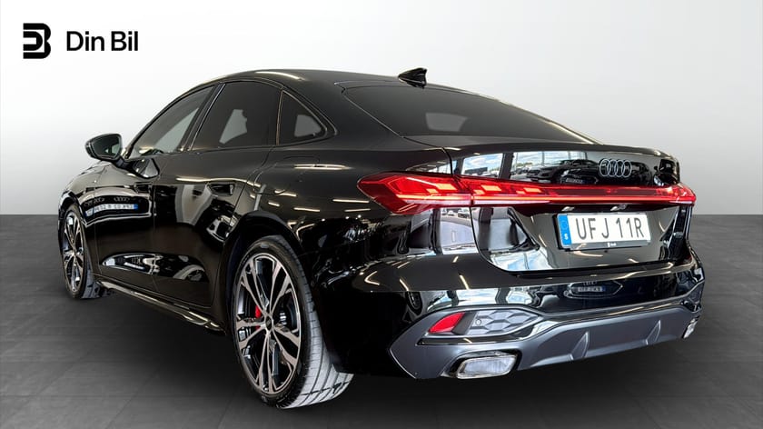 Bild 3 av Audi A5 Sedan e-hybrid quattro S tronic S-line 367HK *SE SPEC*