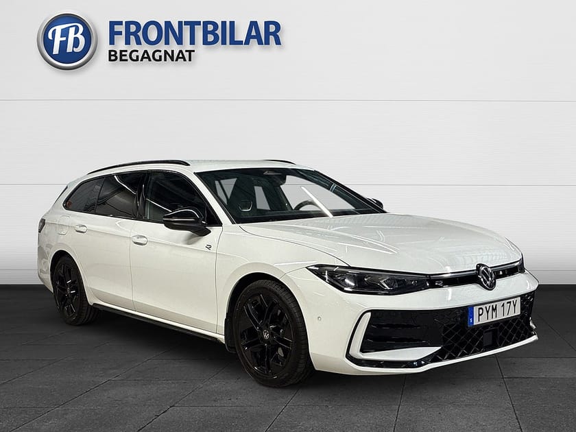 Bild 1 av Volkswagen Passat Sportscombi 1.5eTSI/R-LineBlack Style/Värmare/Drag/Moms