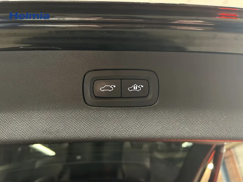 Bild 11 av 12 – Volvo XC90 T8 TE R-Design 7-säten