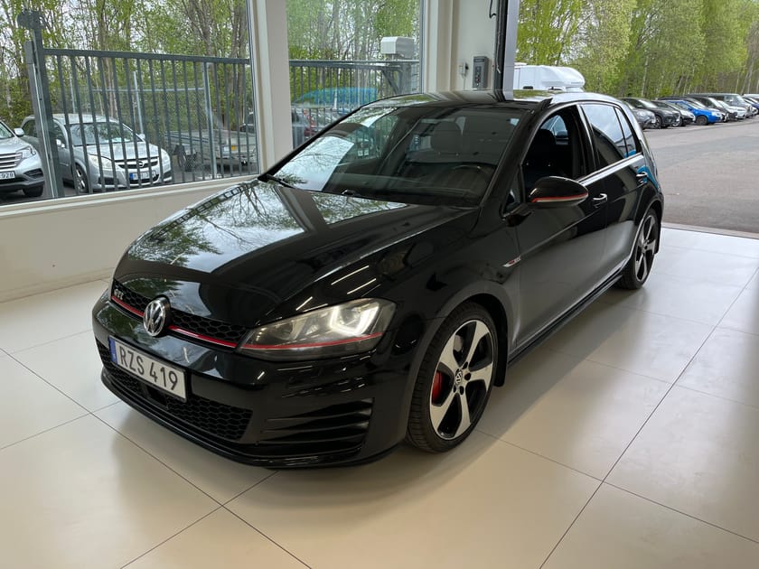 Bild 2 av Volkswagen Golf  GTI Performance 2,0 TSI Perfomance DSG Aut