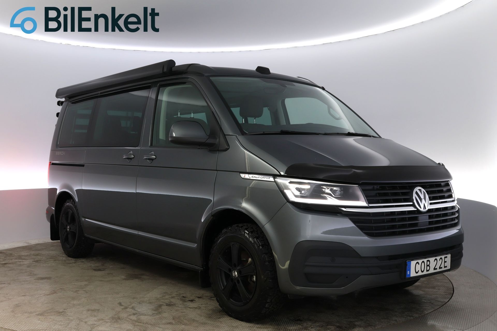 Volkswagen California 150 TDI DSG Beach 2021, photo 2/10