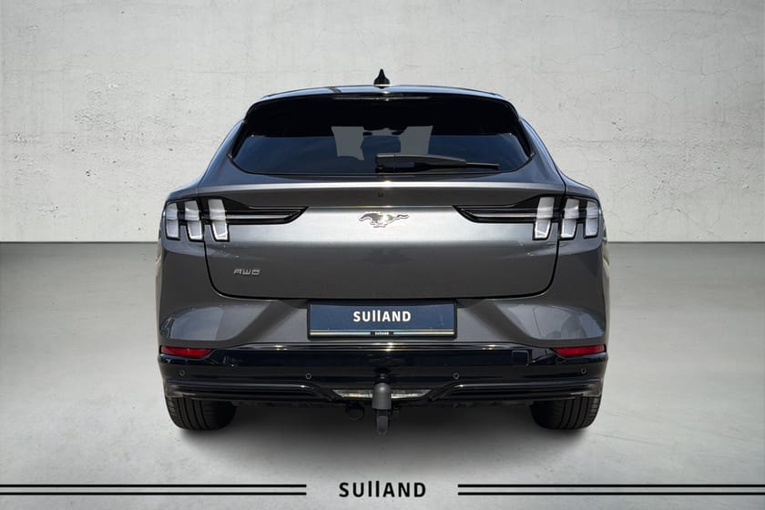 Bilde 4 av Ford Mustang Mach-E Long Range AWD 1 EIER | HENGERFESTE | PANORMA TAK