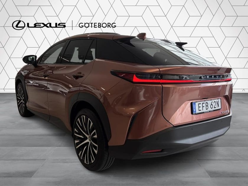 Bild 4 av Lexus RZ 350e EXECUTIVE TEKNIKPAKET