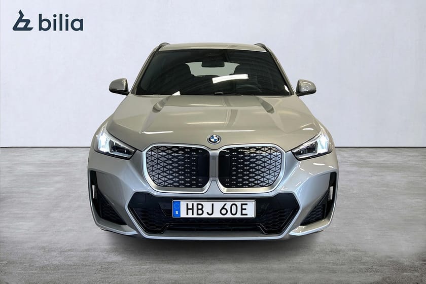 Bild 2 av BMW iX1 xDrive30 xDrive30/M Sport/Drag/B-Kamera/DEMO
