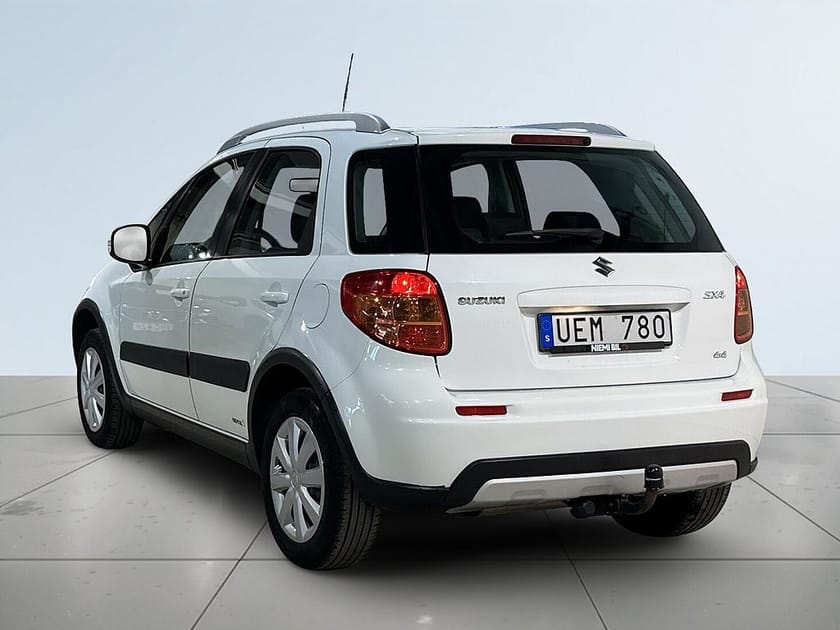 Bild 5 av Suzuki SX4 1.6 4x4 Dragkrok Motorvärmare Kamkedja S/V-hjul