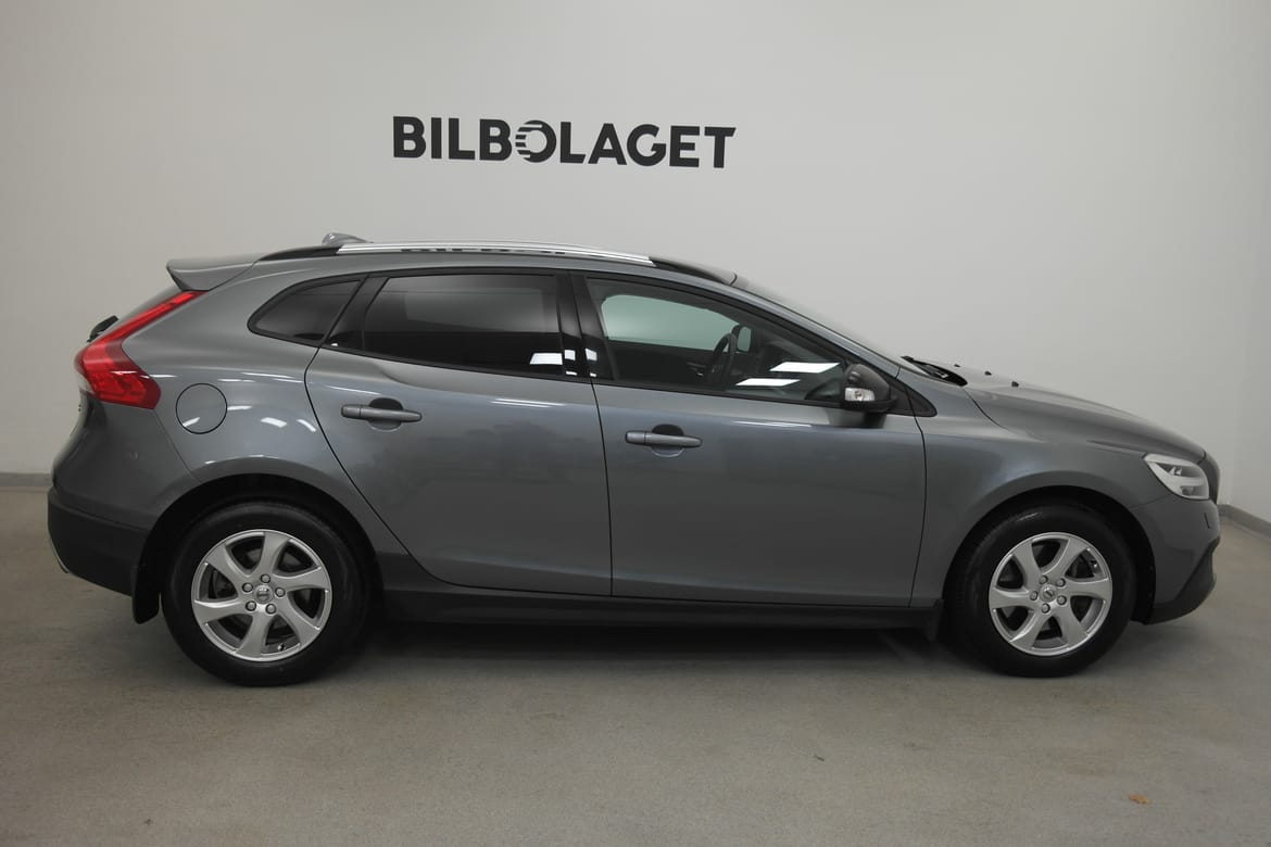 Volvo V40 2018 - miniatyr 4